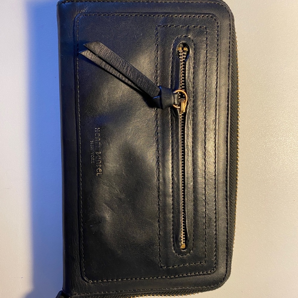 Henri Bendel Designer large leather wallet